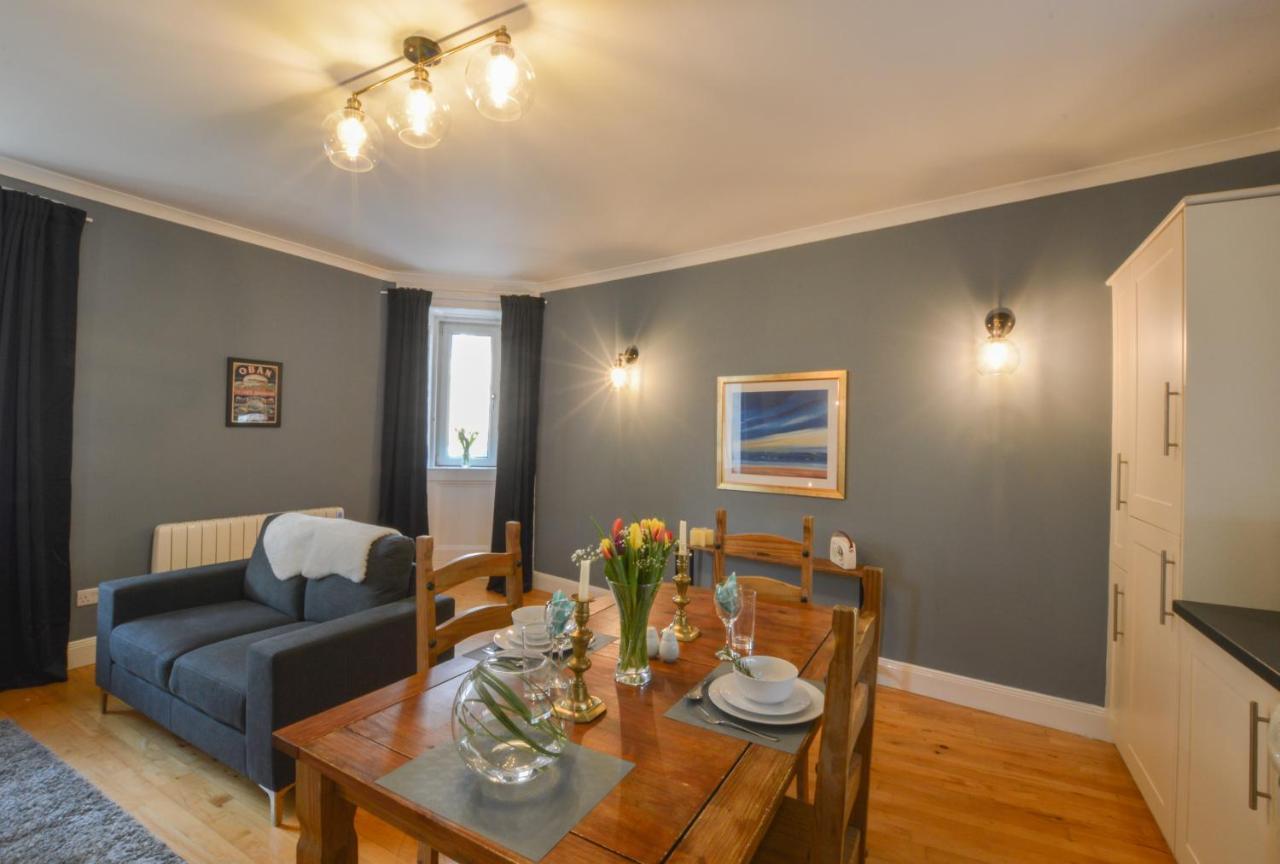 The Gallery Apartment - Oban Town Centre Apartment, Walkable To Ferry Terminal Exterior photo